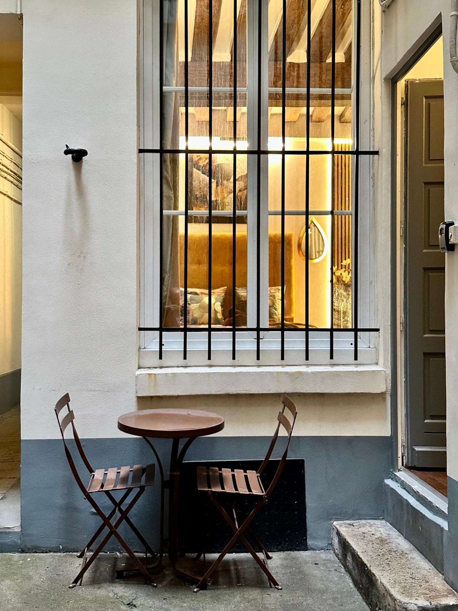 Studio Design By Kenzo Near Notre Dame Paris Ngoại thất bức ảnh